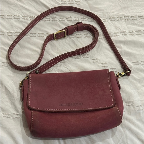 Portland Leather Handbags - Portland Leather Goods Metro Crossbody Bag - mauve/rose